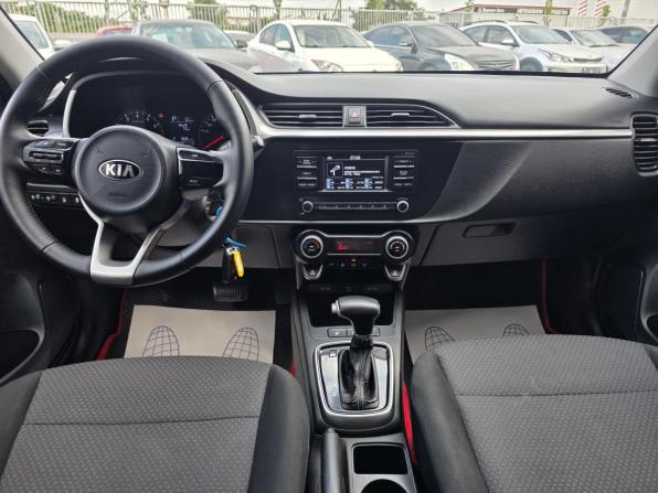 Kia Rio IV Рестайлинг с пробегом 2020 года, цена 1 400 000 рублей, 115285 км, седан, Автокод Объявления