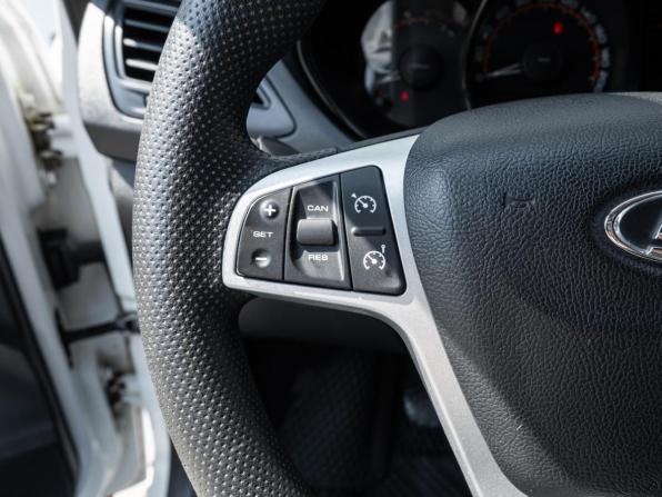 Lada (ВАЗ) Vesta I с пробегом 2019 года, цена 748 000 рублей, 208382 км, седан, Автокод Объявления