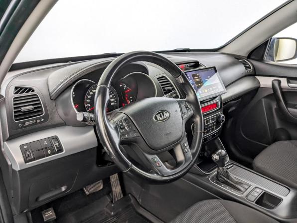 Kia Sorento II Рестайлинг с пробегом 2014 года, цена 1 710 000 рублей, 119318 км, внедорожник, Автокод Объявления