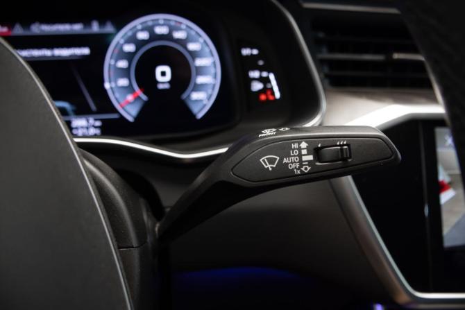 Audi A6 V (C8) с пробегом 2021 года, цена 4 590 000 рублей, 51055 км, седан, Автокод Объявления