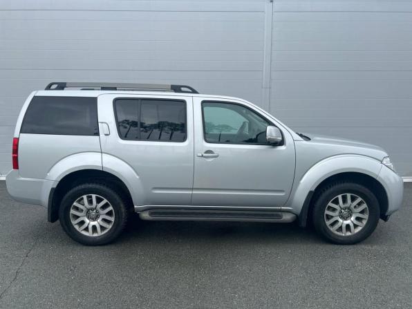 Nissan Pathfinder III Рестайлинг с пробегом 2011 года, цена 1 490 000 рублей, 163147 км, внедорожник, Автокод Объявления