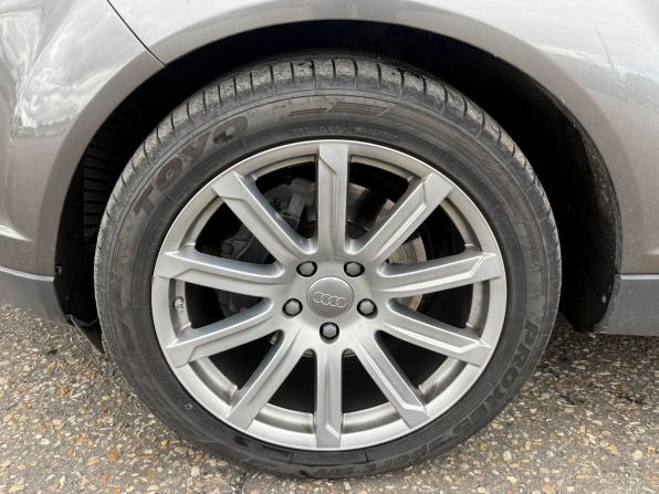 Audi Q7 I (4L) Рестайлинг с пробегом 2011 года, цена 1 785 000 рублей, 278220 км, внедорожник, Автокод Объявления