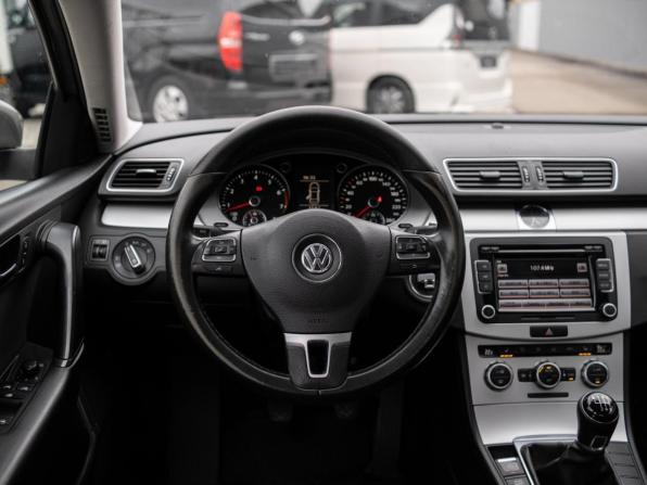 Volkswagen Passat B7 с пробегом 2012 года, цена 859 000 рублей, 228989 км, седан, Автокод Объявления
