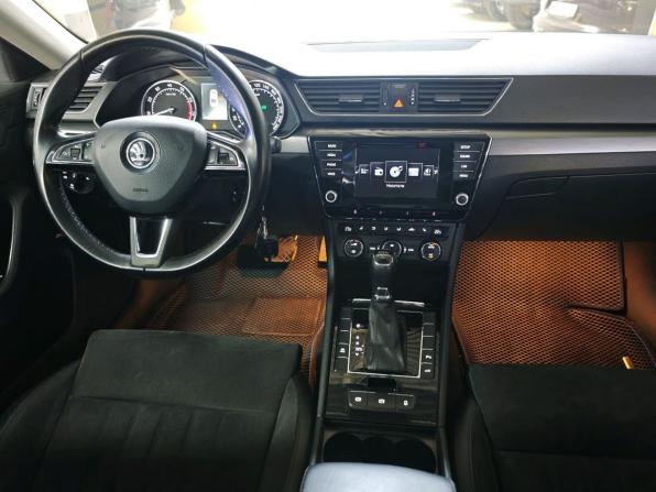 Skoda Superb III с пробегом 2015 года, цена 1 313 000 рублей, 347090 км, лифтбек, Автокод Объявления