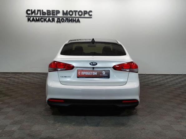 Kia Cerato III Рестайлинг (Classic) с пробегом 2018 года, цена 1 375 000 рублей, 147000 км, седан, Автокод Объявления
