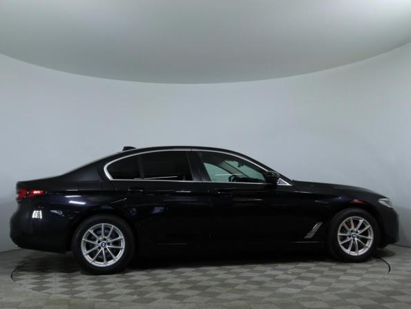 BMW 5 серии VII (G30/G31/G38) Рестайлинг с пробегом 2021 года, цена 4 260 000 рублей, 49431 км, седан, Автокод Объявления