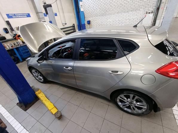 Kia Ceed II с пробегом 2012 года, цена 1 005 000 рублей, 230180 км, хэтчбек, Автокод Объявления