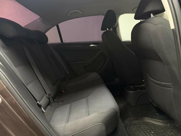 Volkswagen Jetta VI с пробегом 2014 года, цена 1 050 000 рублей, 173874 км, седан, Автокод Объявления