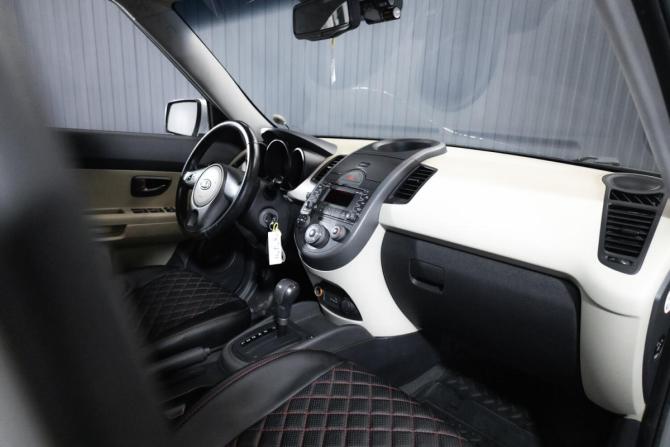 Kia Soul I с пробегом 2009 года, цена 719 000 рублей, 266262 км, хэтчбек, Автокод Объявления