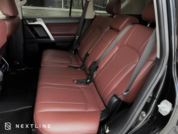 Toyota Land Cruiser Prado 150 Series Рестайлинг 2 с пробегом 2018 года, цена 5 290 000 рублей, 152000 км, внедорожник, Автокод Объявления