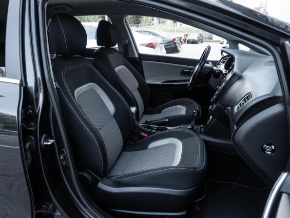 Kia Ceed II Рестайлинг с пробегом 2016 года, цена 1 468 600 рублей, 114827 км, хэтчбек, Автокод Объявления