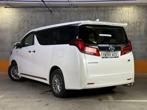 Toyota Alphard III Рестайлинг с пробегом 2021 года, цена 5 199 000 рублей, 55316 км, минивэн, Автокод Объявления