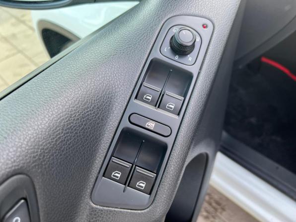 Volkswagen Tiguan I Рестайлинг с пробегом 2015 года, цена 1 366 600 рублей, 206056 км, внедорожник, Автокод Объявления