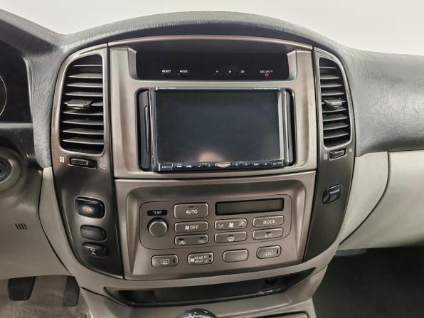 Toyota Land Cruiser 100 Series Рестайлинг 2 с пробегом 2007 года, цена 2 529 000 рублей, 240420 км, внедорожник, Автокод Объявления