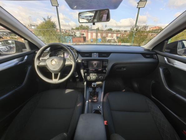 Skoda Octavia III (A7) Рестайлинг с пробегом 2019 года, цена 1 319 000 рублей, 200000 км, лифтбек, Автокод Объявления