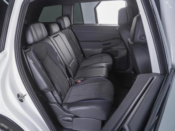 Volkswagen Teramont II (China Market) с пробегом 2026 года, цена 6 400 000 рублей, 42 км, внедорожник, Автокод Объявления