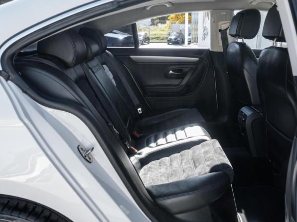 Volkswagen Passat CC I Рестайлинг с пробегом 2013 года, цена 1 272 000 рублей, 268891 км, седан, Автокод Объявления
