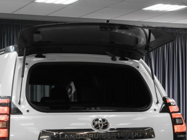 Toyota Land Cruiser Prado 150 Series Рестайлинг 3 с пробегом 2021 года, цена 7 419 000 рублей, 107527 км, внедорожник, Автокод Объявления