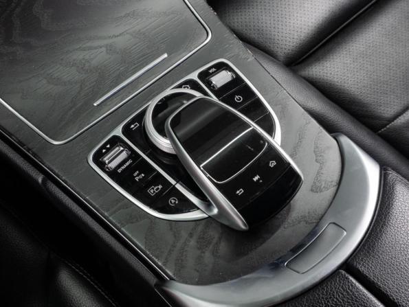 Mercedes-Benz C-Класс IV (W205) Рестайлинг с пробегом 2018 года, цена 2 648 000 рублей, 140688 км, седан, Автокод Объявления