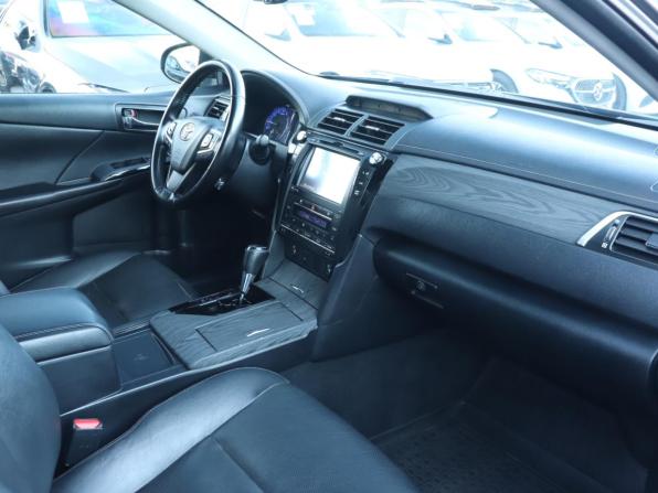 Toyota Camry VII (XV50) Рестайлинг с пробегом 2014 года, цена 1 799 000 рублей, 244095 км, седан, Автокод Объявления