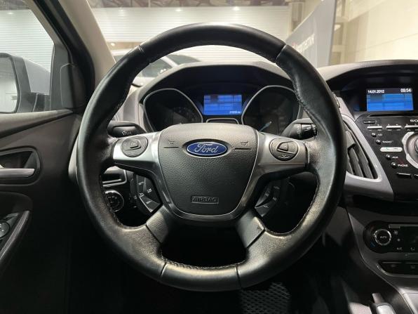 Ford Focus III с пробегом 2012 года, цена 729 000 рублей, 210210 км, универсал, Автокод Объявления