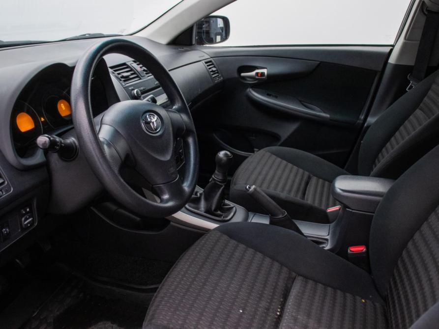Toyota Corolla X (E140 E150) Москва  - изображение 10