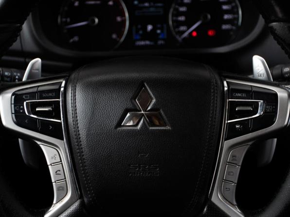 Mitsubishi Pajero Sport III с пробегом 2018 года, цена 2 649 000 рублей, 232571 км, внедорожник, Автокод Объявления