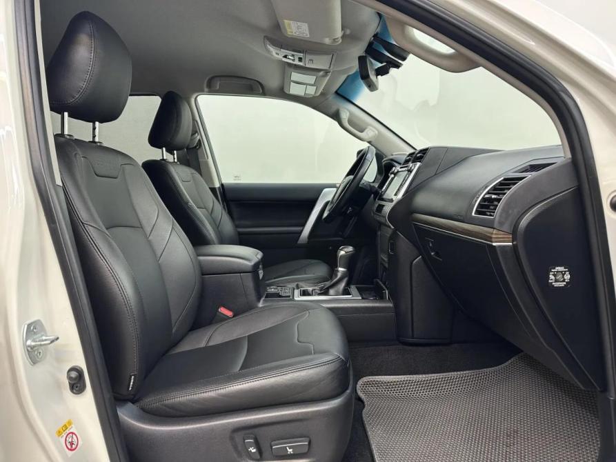 Toyota Land Cruiser Prado 150 Series Рестайлинг 2 Барнаул  - изображение 25