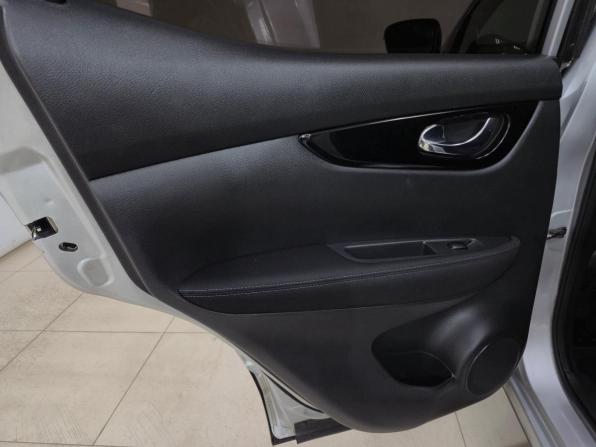 Nissan Qashqai II с пробегом 2018 года, цена 1 685 000 рублей, 152971 км, внедорожник, Автокод Объявления
