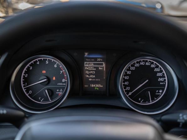 Toyota Camry VIII (XV70) с пробегом 2019 года, цена 2 499 000 рублей, 184365 км, седан, Автокод Объявления