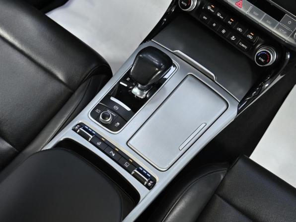 Kia Stinger I с пробегом 2018 года, цена 2 249 000 рублей, 132000 км, лифтбек, Автокод Объявления