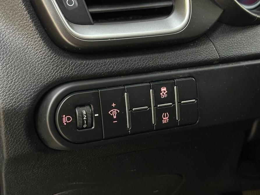 Kia Ceed III Санкт-Петербург  - изображение 13