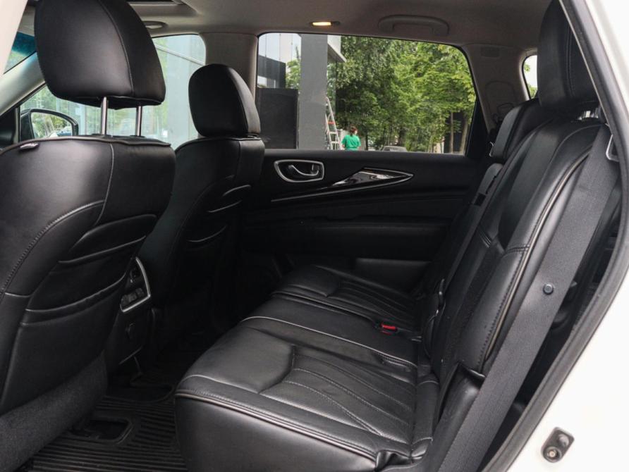 Infiniti JX Москва  - изображение 9