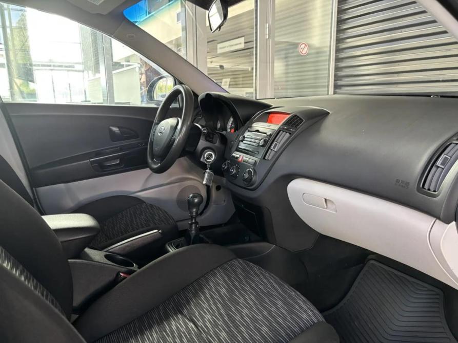Kia Ceed I Крым  - изображение 16