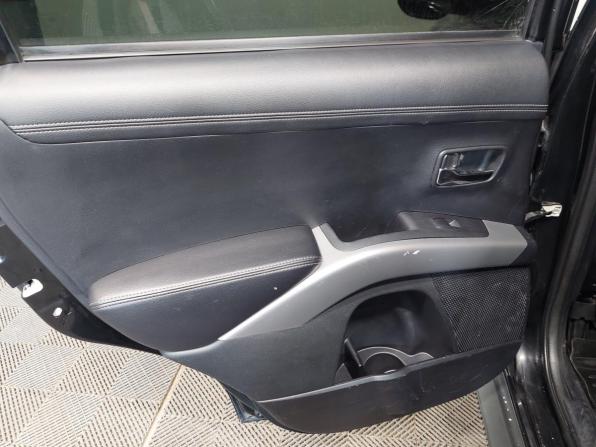Mitsubishi Outlander II Рестайлинг с пробегом 2010 года, цена 960 000 рублей, 229000 км, внедорожник, Автокод Объявления