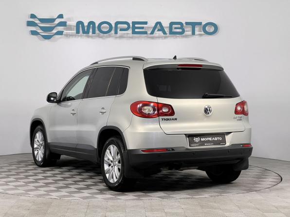 Volkswagen Tiguan I с пробегом 2010 года, цена 920 000 рублей, 200549 км, внедорожник, Автокод Объявления