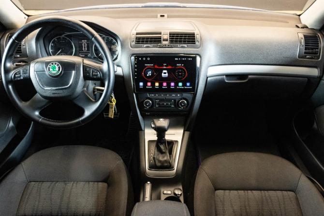 Skoda Octavia II (A5) Рестайлинг с пробегом 2011 года, цена 870 000 рублей, 178160 км, лифтбек, Автокод Объявления