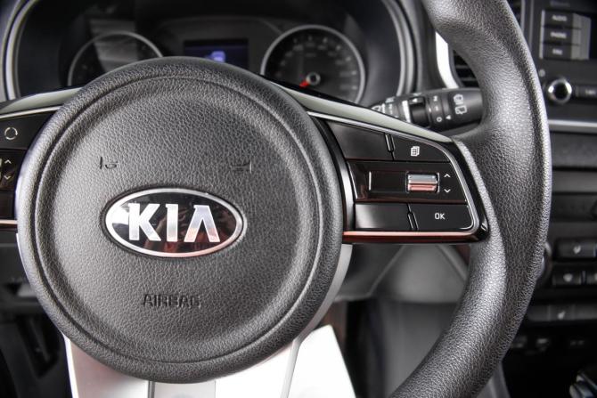 Kia Sportage IV Рестайлинг с пробегом 2020 года, цена 2 649 000 рублей, 91100 км, внедорожник, Автокод Объявления