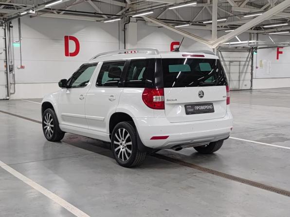 Skoda Yeti I Рестайлинг с пробегом 2017 года, цена 1 326 000 рублей, 160019 км, внедорожник, Автокод Объявления