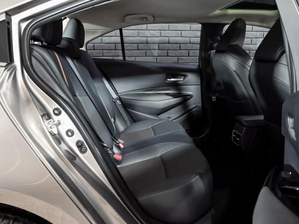 Toyota Levin XII (E210) Рестайлинг с пробегом 2023 года, цена 3 145 000 рублей, 5108 км, седан, Автокод Объявления
