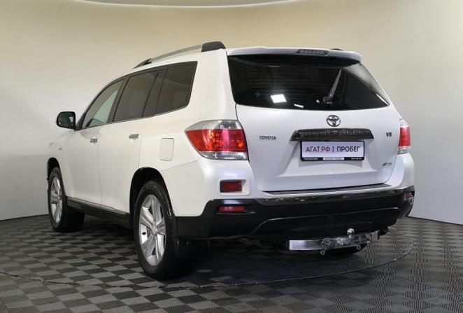 Toyota Highlander II (XU40) Рестайлинг с пробегом 2011 года, цена 1 570 000 рублей, 352535 км, внедорожник, Автокод Объявления