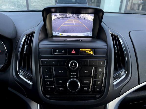 Opel Zafira C с пробегом 2014 года, цена 1 050 000 рублей, 140000 км, компактвэн, Автокод Объявления