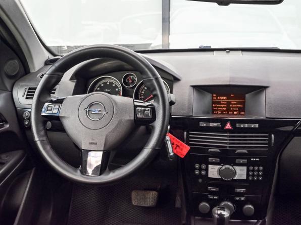 Opel Astra H Рестайлинг с пробегом 2010 года, цена 585 000 рублей, 228516 км, хэтчбек, Автокод Объявления