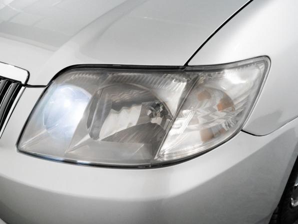 Toyota Corolla IX (E120 E130) Рестайлинг с пробегом 2005 года, цена 675 000 рублей, 268184 км, седан, Автокод Объявления