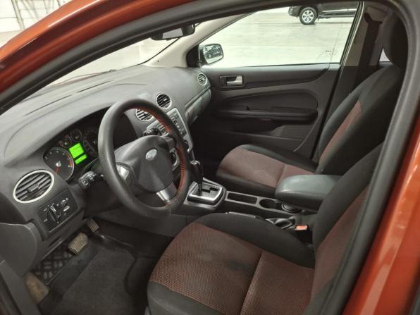 Ford Focus II Рестайлинг с пробегом 2007 года, цена 435 000 рублей, 181781 км, хэтчбек, Автокод Объявления