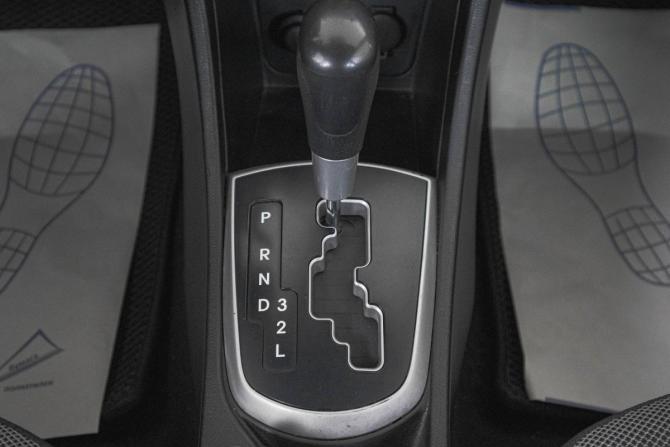 Hyundai Solaris I с пробегом 2013 года, цена 999 000 рублей, 198282 км, седан, Автокод Объявления