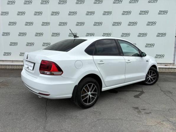 Volkswagen Polo V Рестайлинг с пробегом 2018 года, цена 990 000 рублей, 158000 км, седан, Автокод Объявления