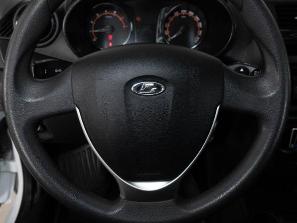 Lada (ВАЗ) Granta I Рестайлинг с пробегом 2023 года, цена 804 000 рублей, 32950 км, седан, Автокод Объявления