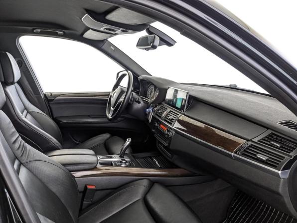 BMW X5 II (E70) Рестайлинг с пробегом 2013 года, цена 2 405 000 рублей, 131580 км, внедорожник, Автокод Объявления