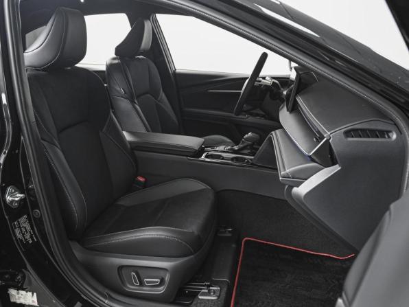 Toyota Camry IX (XV80) China Market с пробегом 2026 года, цена 4 180 000 рублей, 153 км, седан, Автокод Объявления
